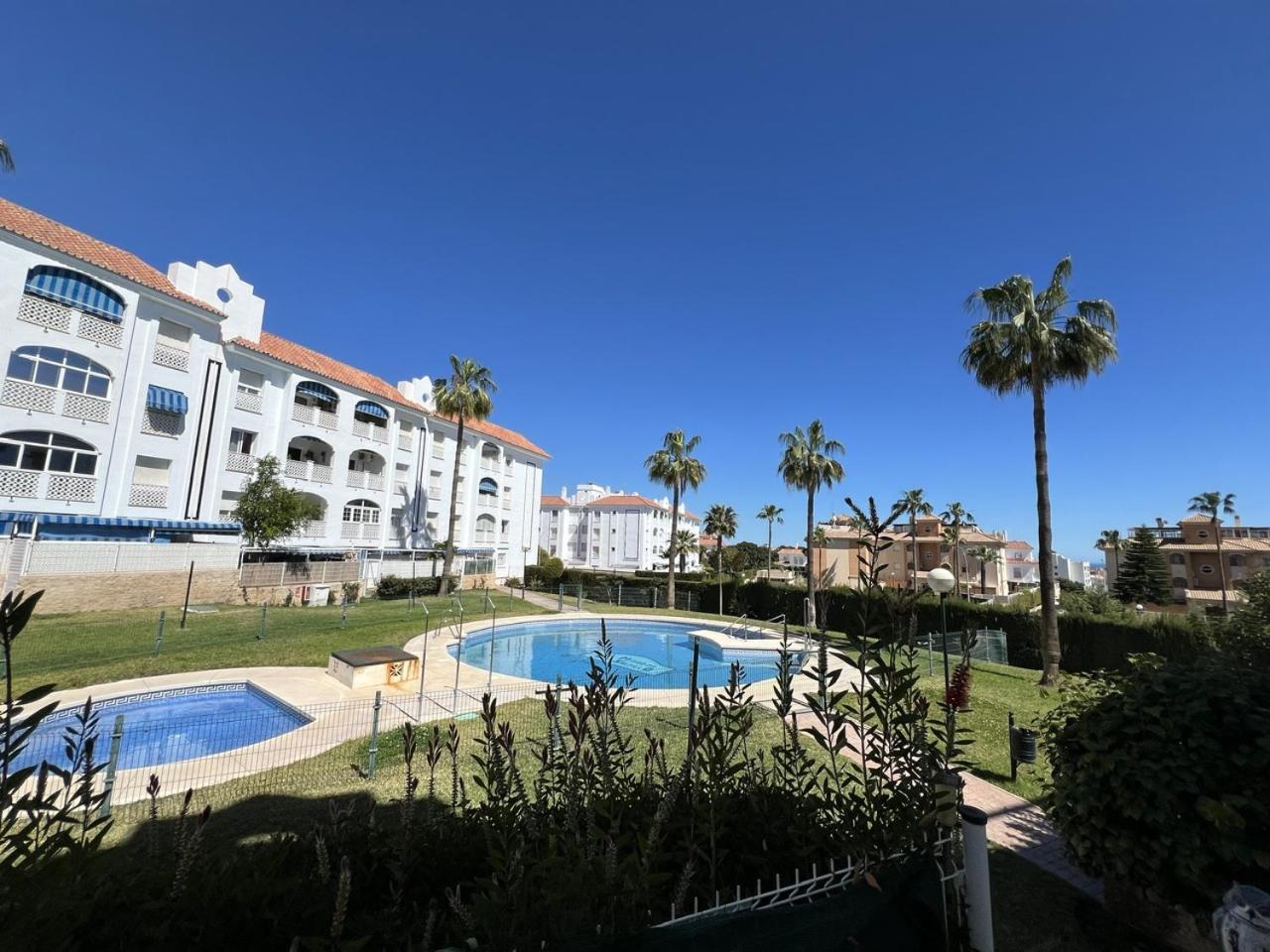 Torremolinos Habitaciones Privada En Apartamentos Compartidos מראה חיצוני תמונה
