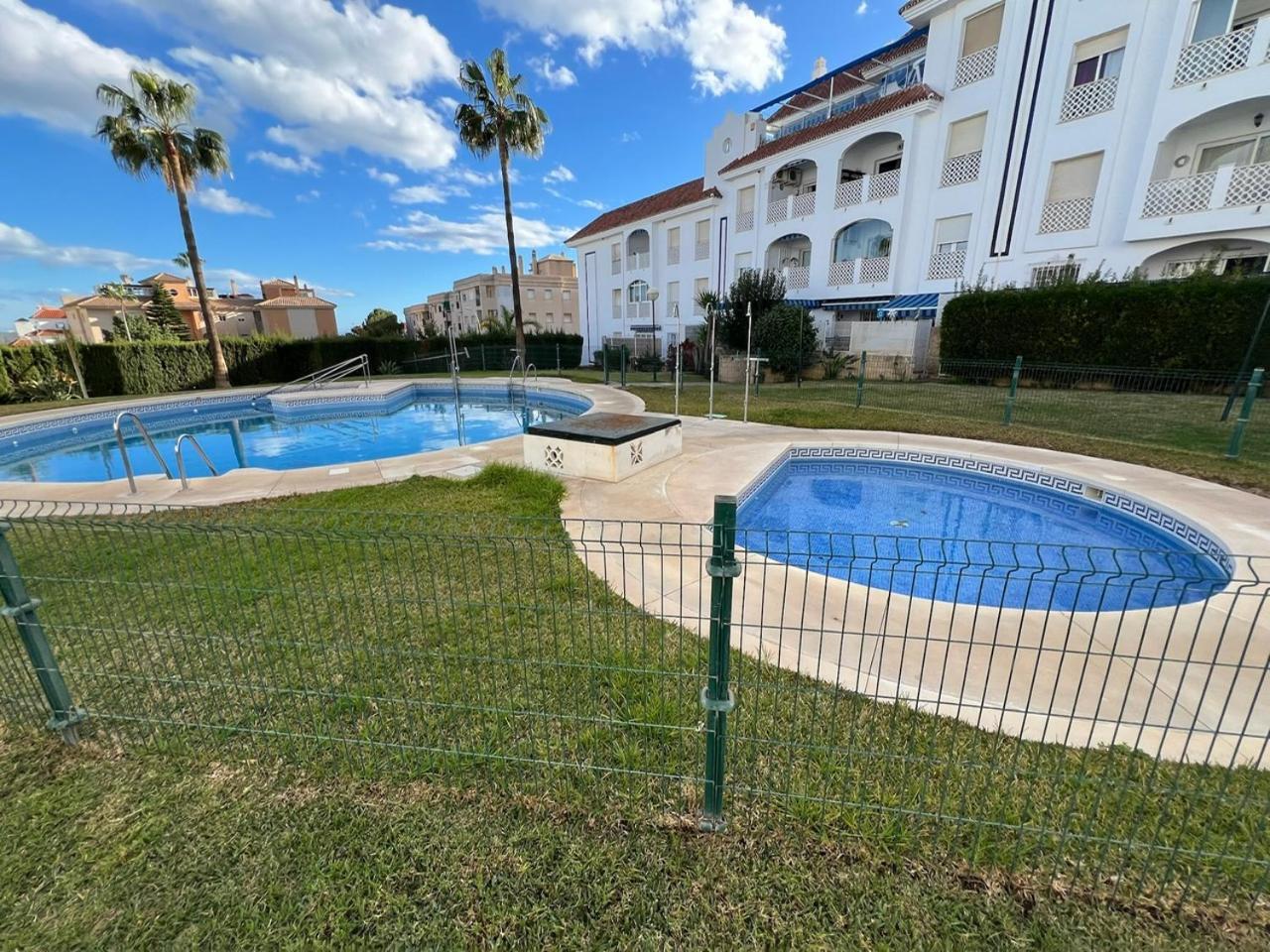 Torremolinos Habitaciones Privada En Apartamentos Compartidos מראה חיצוני תמונה